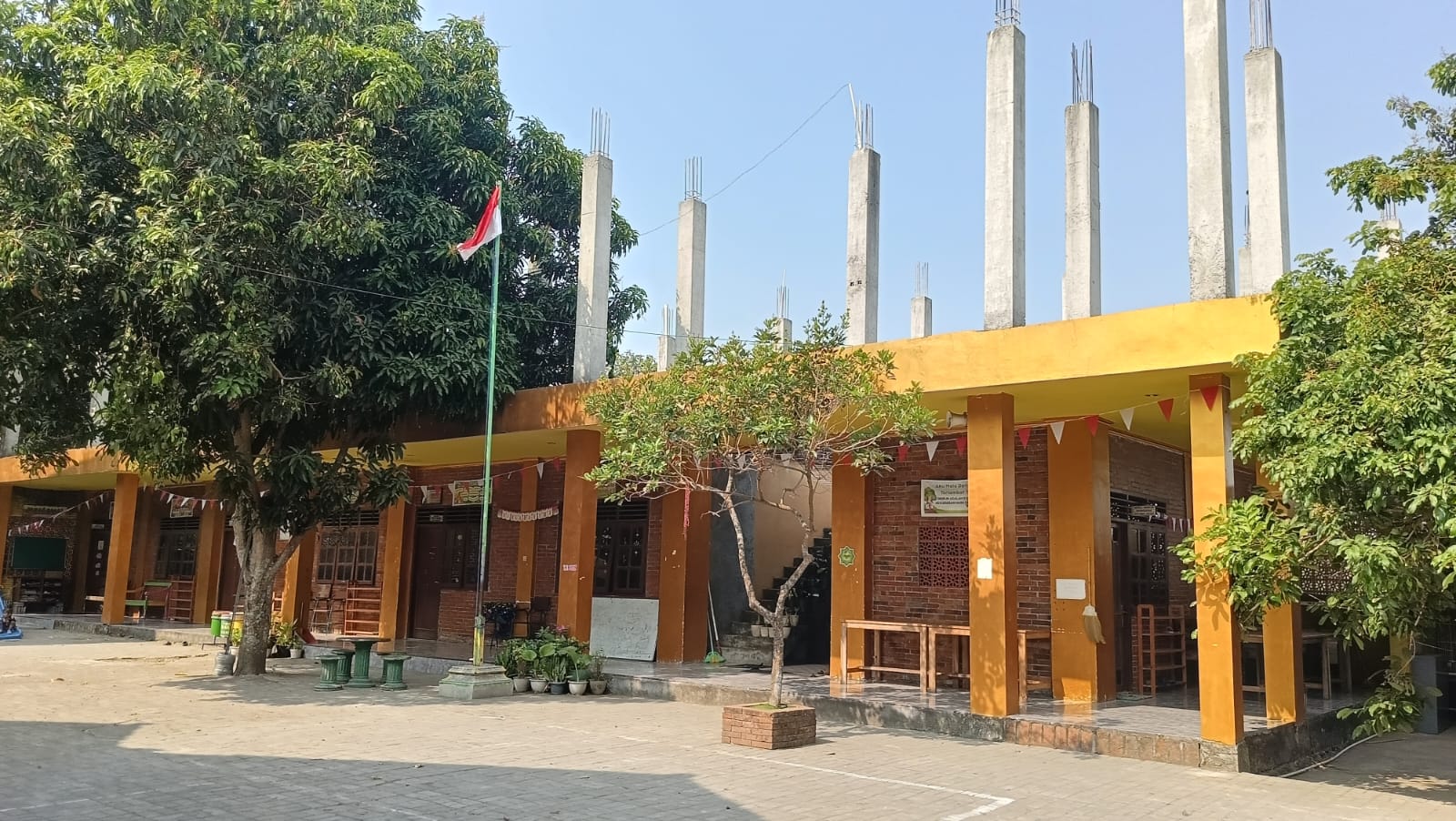 Wakaf Pembangunan Gedung Madrasah
